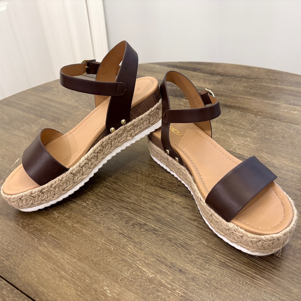 Soda CLIP Women's Open Toe Ankle Strap Platform Espadrille Sandal 8.5